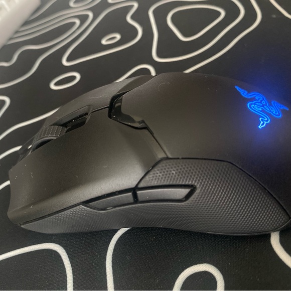 Wireless Razer Mouse - Picture 3 of 4